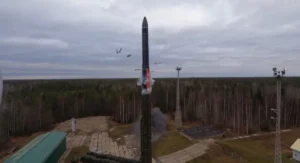 Запуск балістичної ракети РФ у рекордній атаці 7 березня з дронами