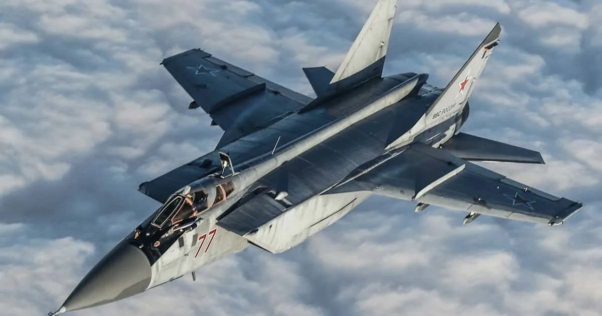 Сколько ракет несёт МиГ-31К alt