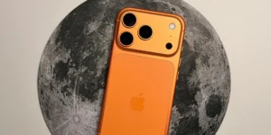 iPhone 17 Pro Max летить до Місяця в місії Artemis II