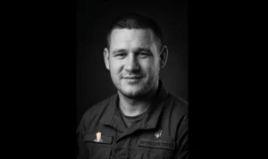 Капітан Роман Осіпов, командир БпЛА, у військовій формі