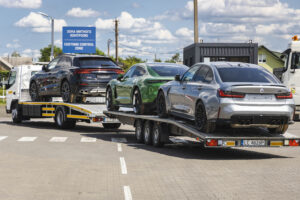Скільки коштує розмитнити авто в Україні: як працює калькулятор та з чого складається ціна?