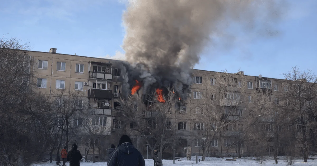 Харьков под новой атакой дронов: пожар в многоэтажке и пострадавшие Пожар в многоэтажке Харькова после атаки дронов