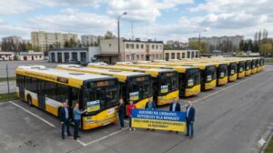 Польський волонтер: автобуси для Вінниці — наша перемога над Росією