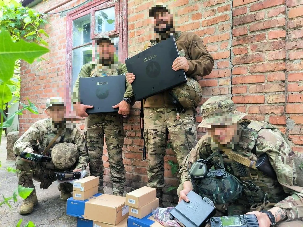 С Днём связиста alt