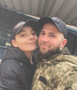 Дружина полоненого азовця: «Я шукала чоловіка по в’язницях Донбасу»
