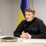 Сергей Боев на совещании в Укроборонпроме с флагом Украины