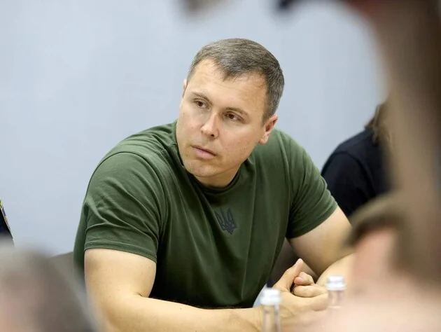 «Ще нічого не закінчено». Костенко про кадри і міністра оборони