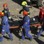 У Києві зросла кількість жертв удару: 19 загиблих, рятувальники працюють