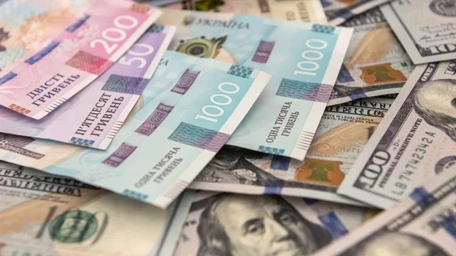 Україна в червні: допомога перевищила борги в 26 разів