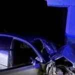 У Романківцях Passat врізався в зупинку: загинув пасажир